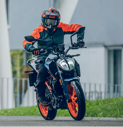 KTM Duke 160 price